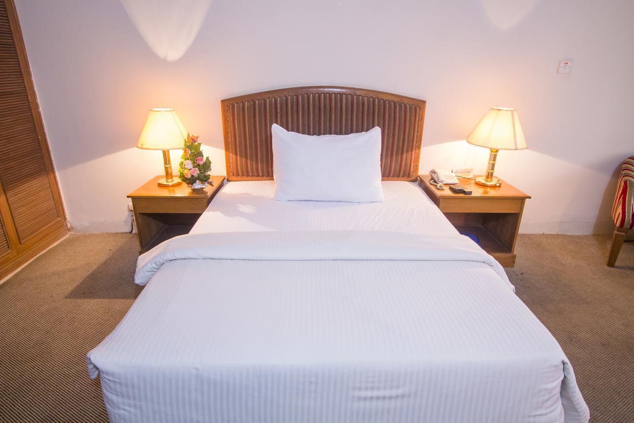 Hotel Swiss Park داكا المظهر الخارجي الصورة